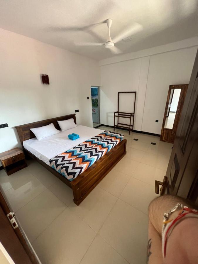 Mrmango Weligama Apartment ภายนอก รูปภาพ