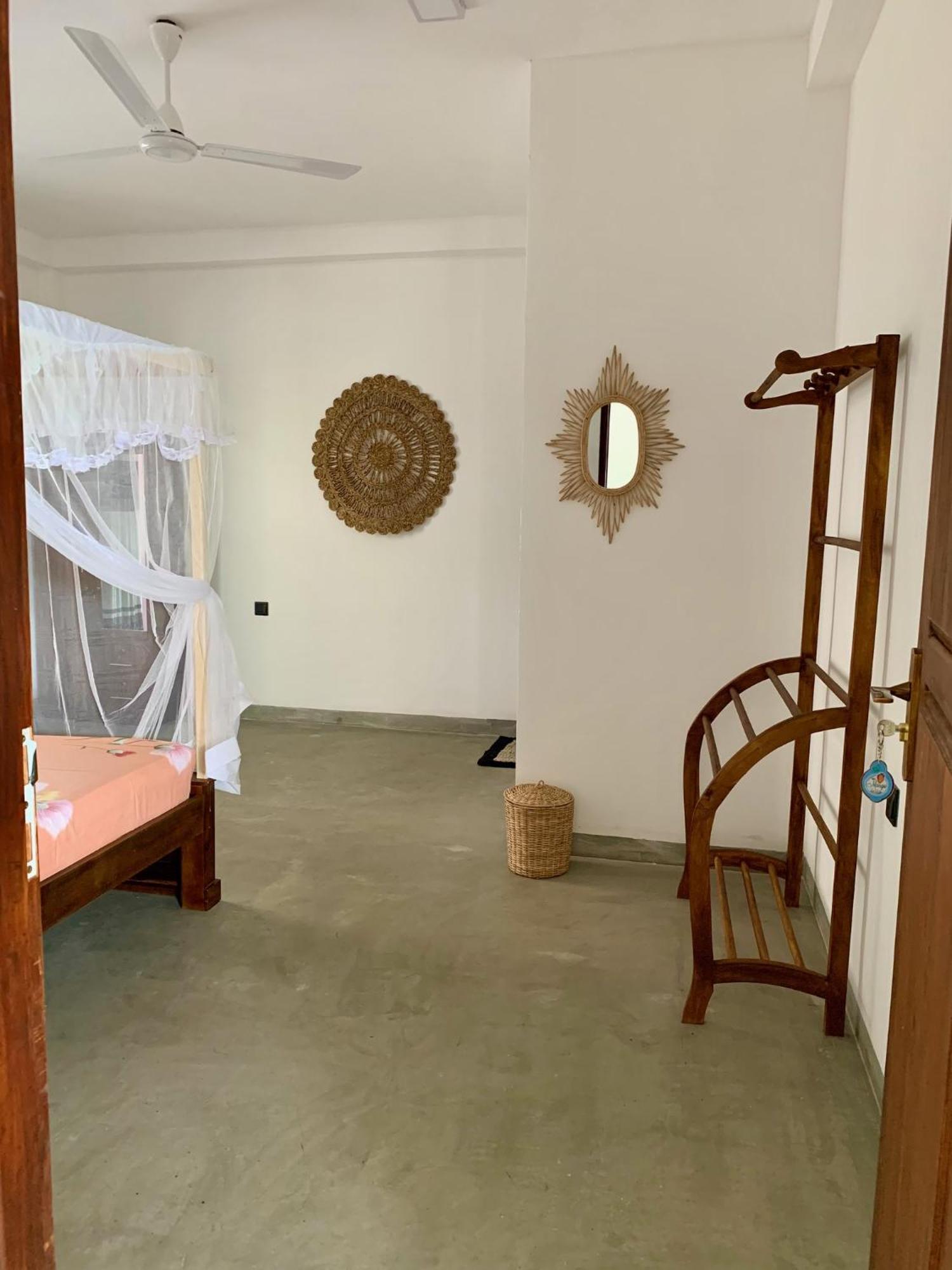 Mrmango Weligama Apartment ภายนอก รูปภาพ